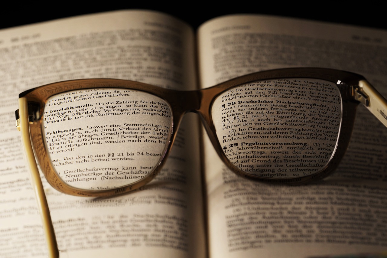 The Link Between Document Leaks and Social Media